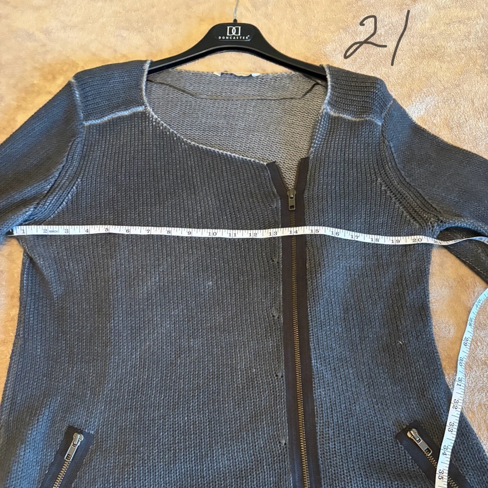 Soft Surroundings Sion Moto Sweater Gray Distressed Size Large Long Sleeve - Picture 4 of 5
